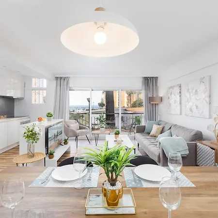 Fantastic Beachfront 3 Bedroom Playa Bella Rdr285 * Estepona