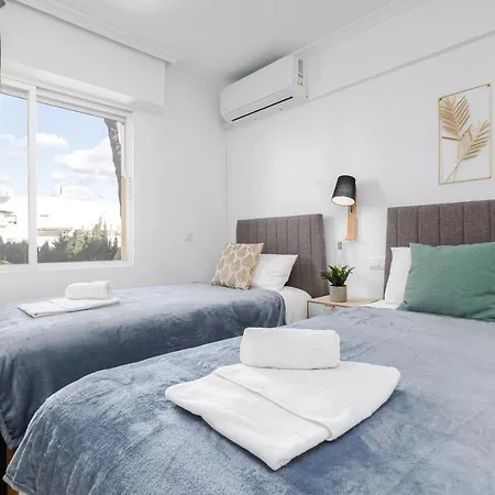 Fantastic Beachfront 3 Bedroom Playa Bella Rdr285